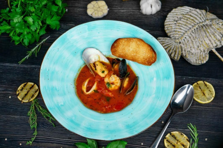 Итальянский томатный суп с морепродуктами 350гр